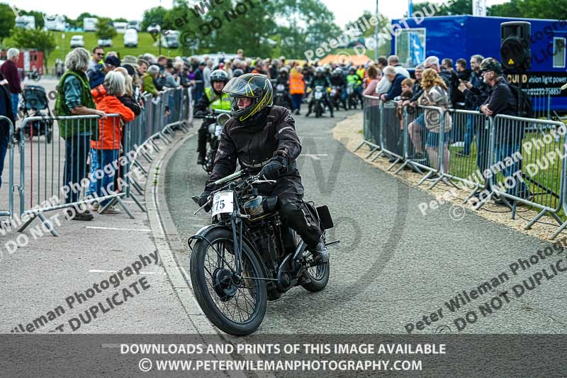 Vintage motorcycle club;eventdigitalimages;no limits trackdays;peter wileman photography;vintage motocycles;vmcc banbury run photographs